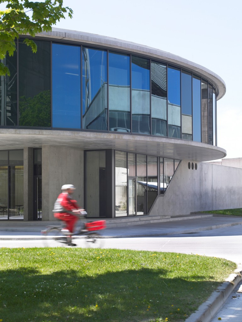 Betriebsgebäude Zementwerk HOLCIM