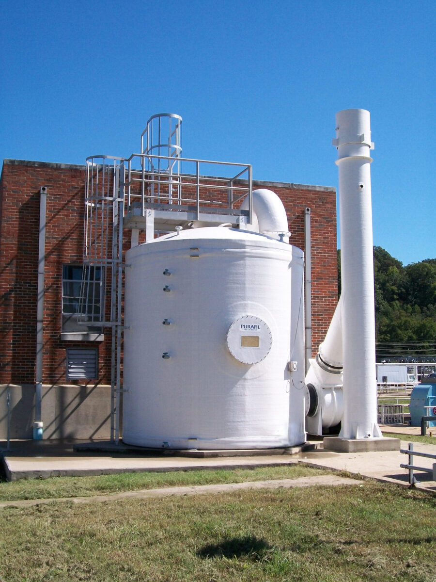 Chlorfilter-Systeme wandeln gefährliches Chlorgas in unbedenkliches Kochsalz um.